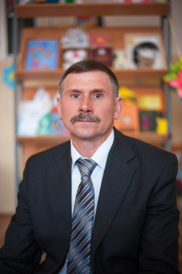Меньков Олег Федосович.